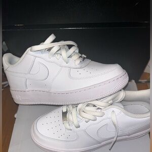 Nike Kids' Classic White Air Force 1